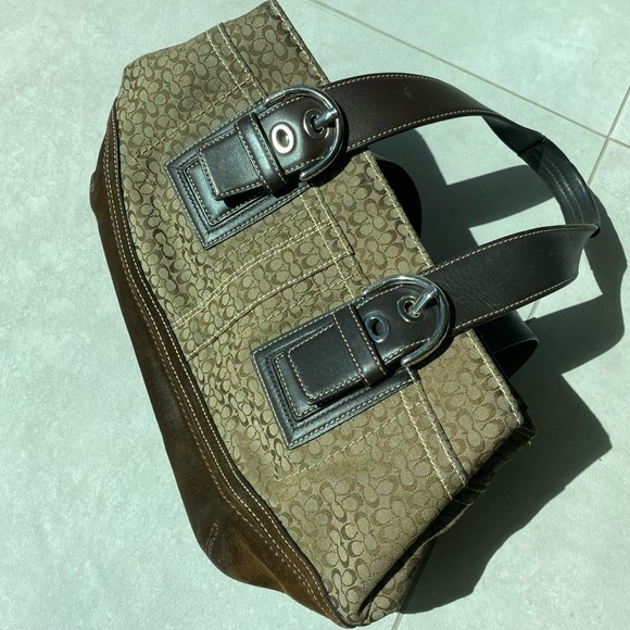 Coach Shoulder Bag - Picture 2 of 5